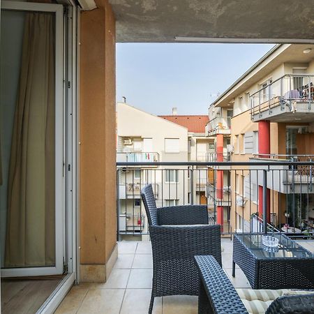 Akacfa Centrum Apartment - Cosy Home Budapest Bagian luar foto